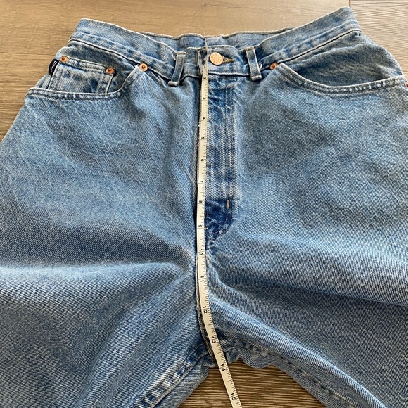 Chic Vintage High Rise Straight Tapered Leg 90s Faded Distressed Mom Jeans - Picture 10 of 12